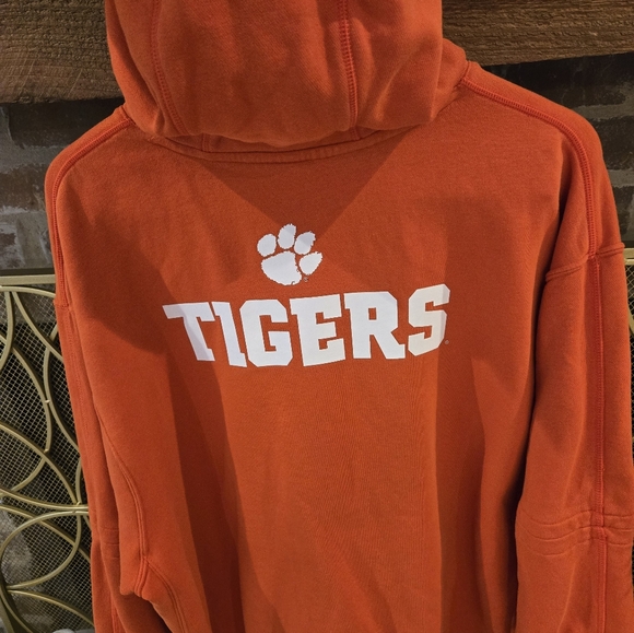 Clemson π―ππβΎοΈβ½οΈ - Picture 4 of 8